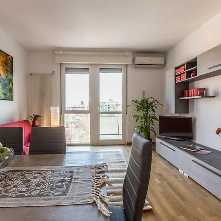 Apartment Nino The Place Bo